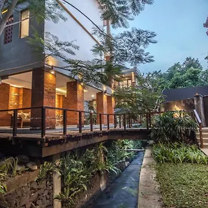 Merak Village By Prasi Guest house Ubud (Bali)