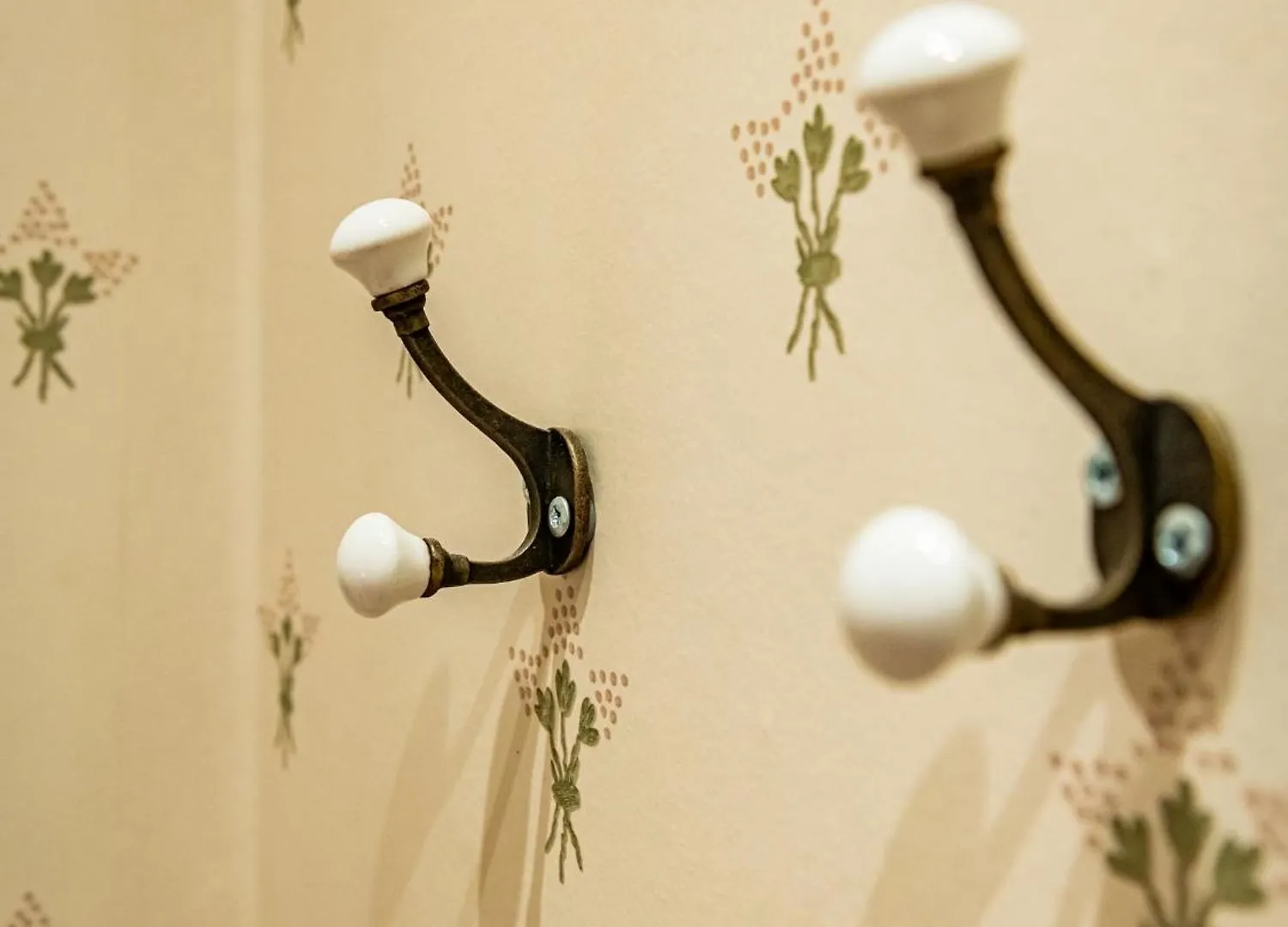 Romantic Escape And Wellness At Miss Tinguett In Bruges 0*,  Belgium